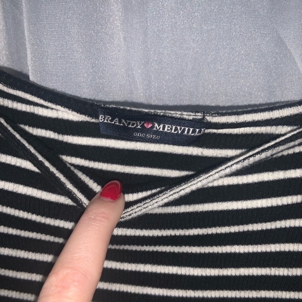 EUC Brandy Melville Off-Shoulder Top